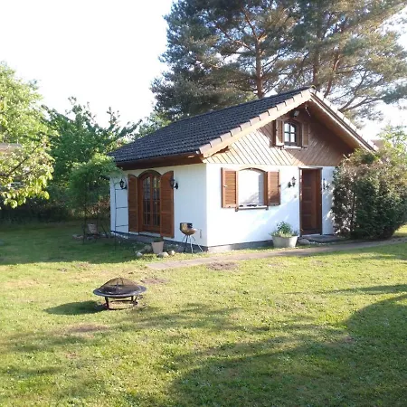 Ferienhaus Kranichhorst - Exklusiv-Nutzung Mit Grossem Garten Und Strandnaehe Bodstedt Exterior photo