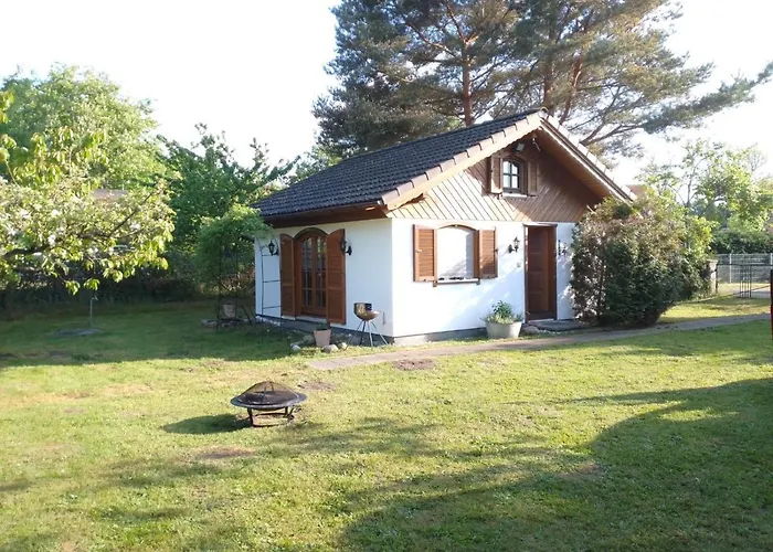 Ferienhaus Kranichhorst - Exklusiv-Nutzung Mit Grossem Garten Und Strandnaehe
